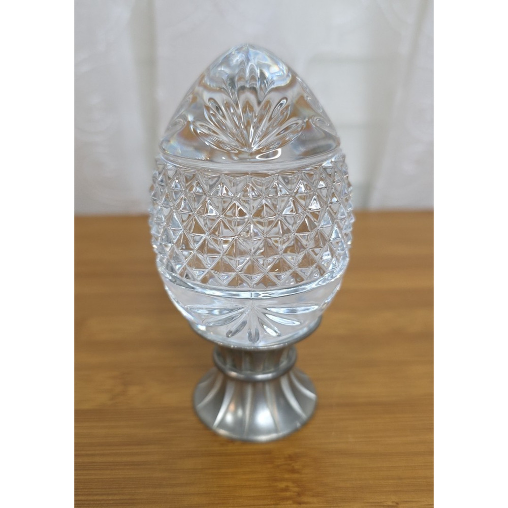Vintage Avon Majestic Paperweight Crystal Egg France set in Pewter base